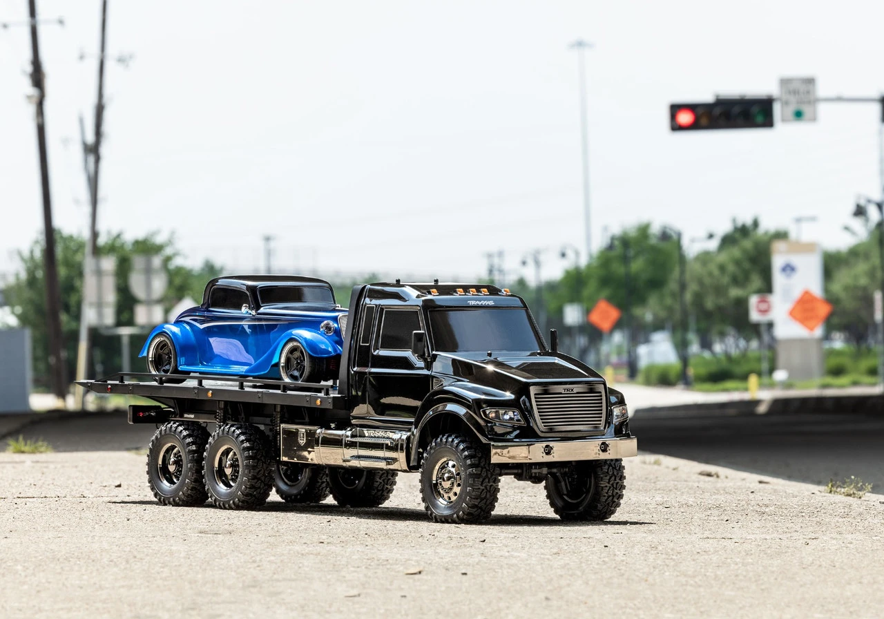 Traxxas TRX-6 Ultimate RC Hauler With Pro Scale Winch - Image 15