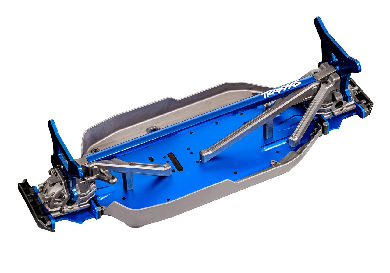 Traxxas Sledge 1/8 Scale 4WD Brushless Monster Truck RTR With TQi 2.4GHz Radio With TSM, Blue - Image 15