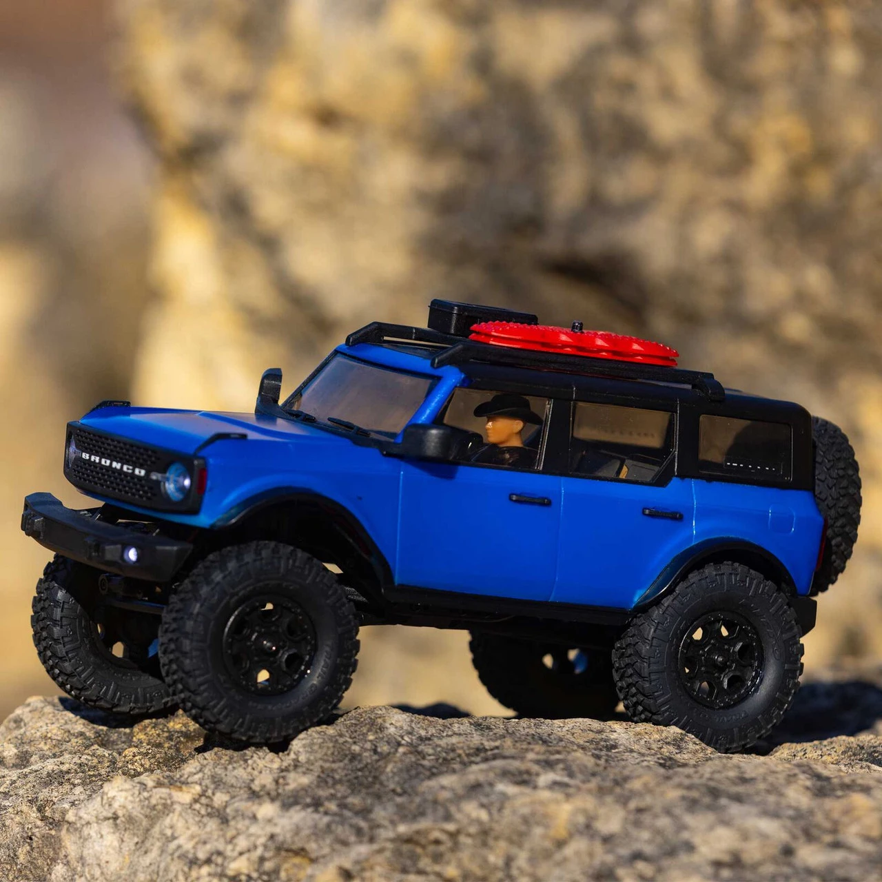 Axial 1/24 SCX24 2021 Ford Bronco 4wd Truck RTR, Blue - Image 14