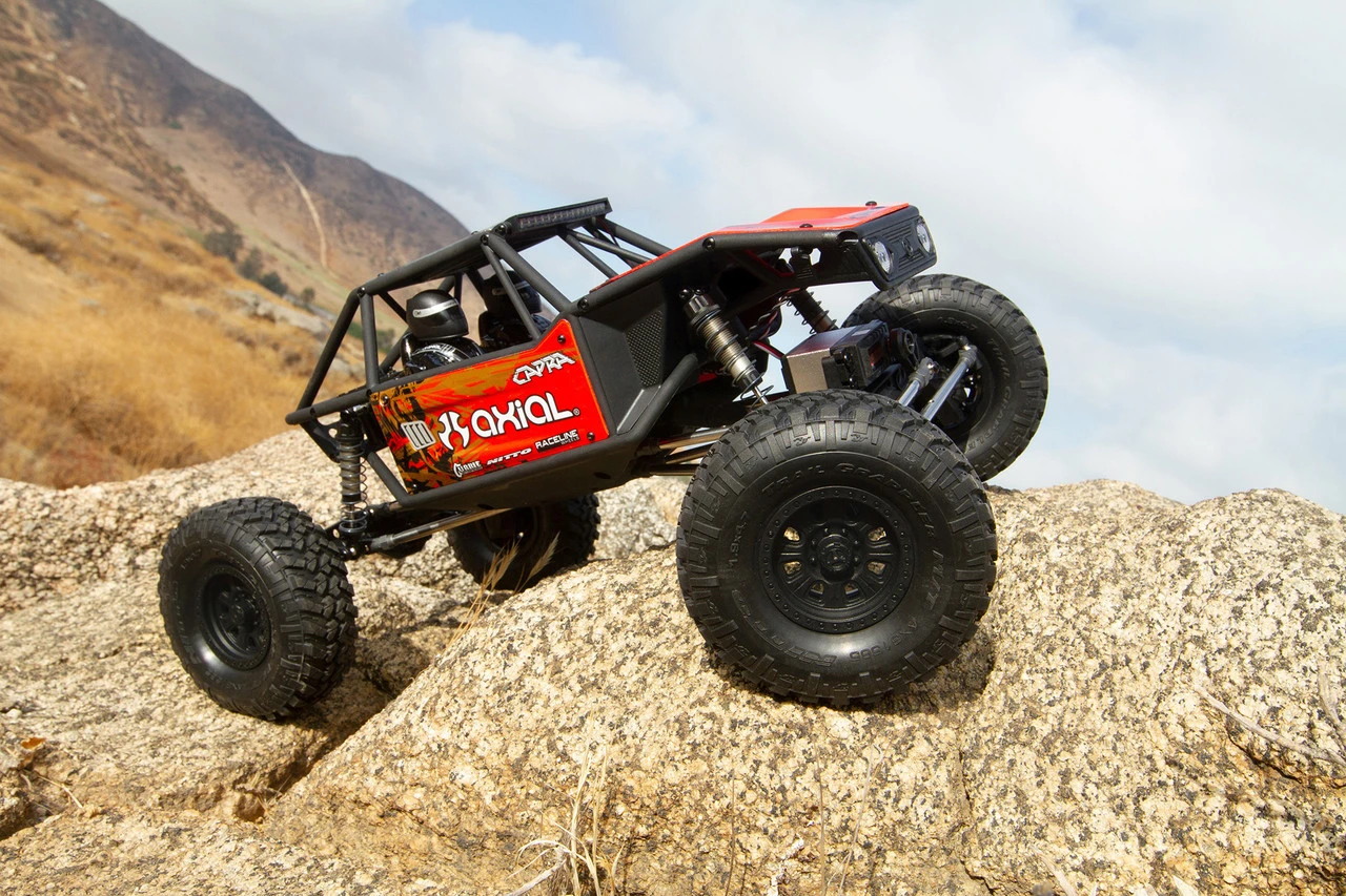 Axial Capra 1.9 Unlimited Trail Buggy RTR, Red - Image 15