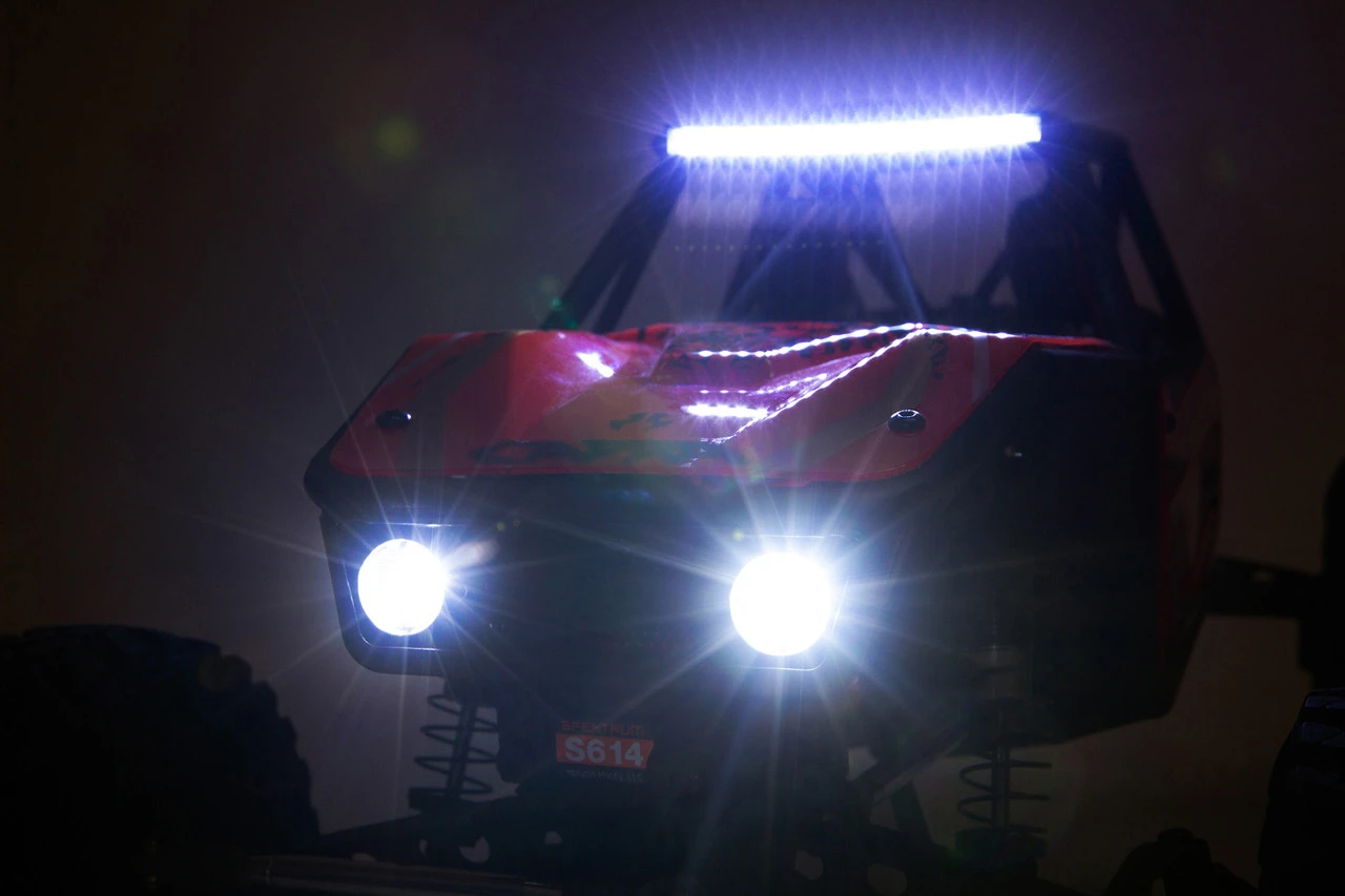 Axial Capra 1.9 Unlimited Trail Buggy RTR, Red - Image 14