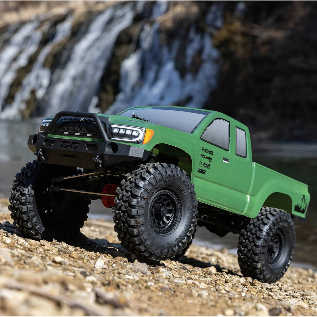 Axial SCX10 III Base Camp 1/10th 4WD RTR Green - Image 13