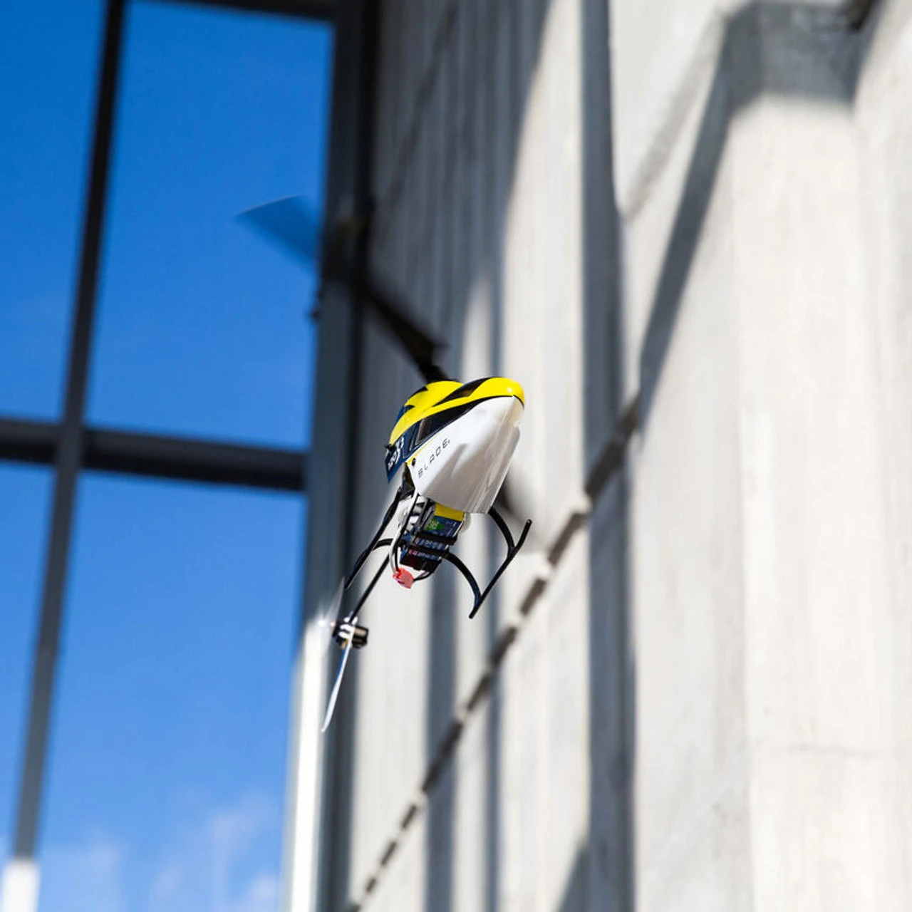 Blade 120 S2 Helicopter BNF With SAFE Technology - Image 11