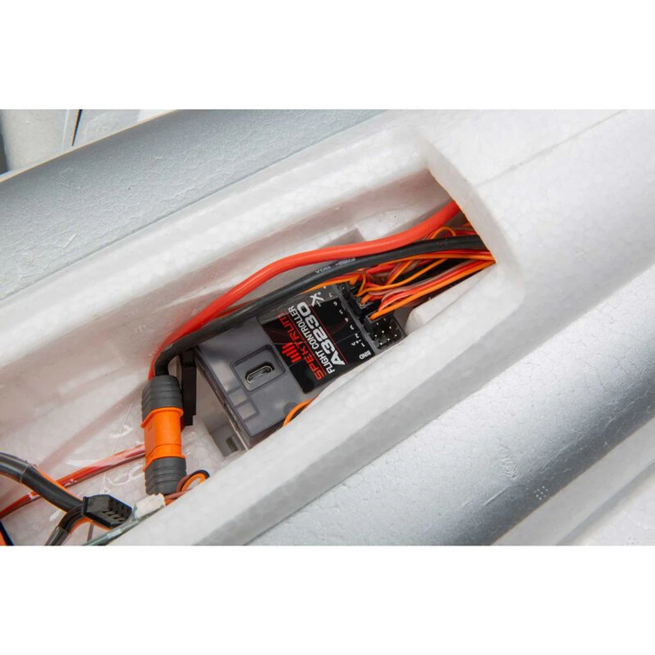 Eflite E-flite Habu STS 70mm EDF RTF Electric Ducted Fan Jet (1029mm) W/SAFE Technology - Image 8