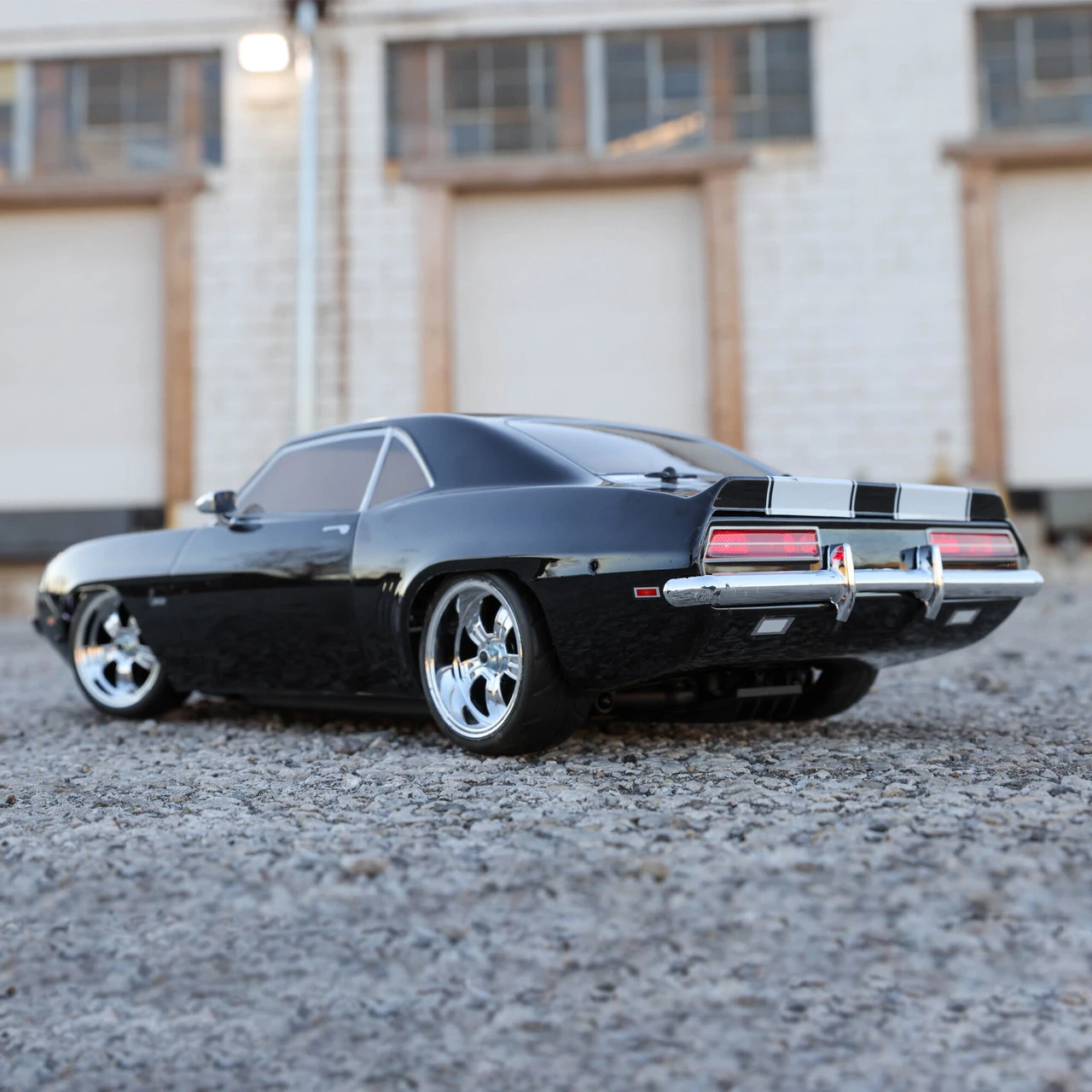 Losi 1/10 1969 Chevy Camaro V100 AWD Brushed RTR, Red - Image 17