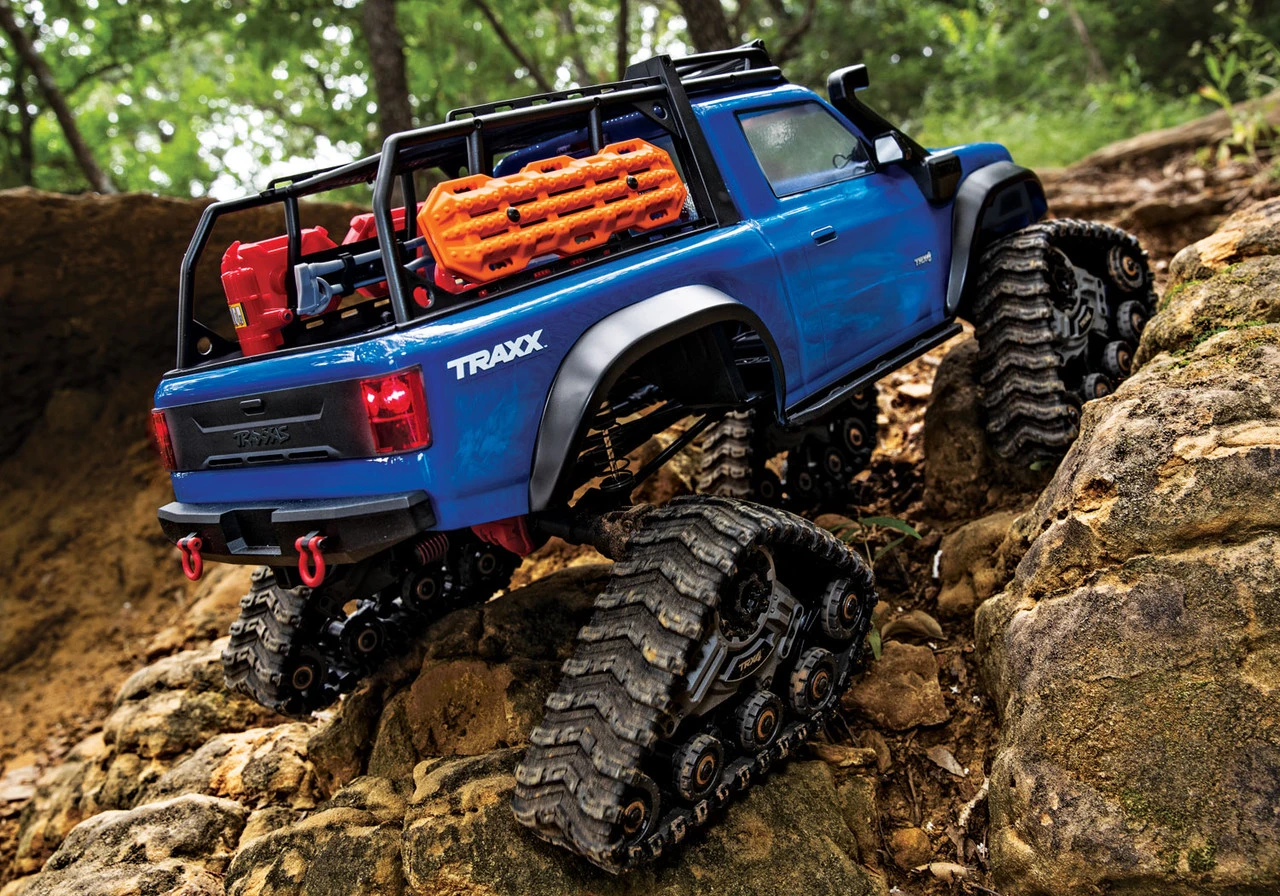 Traxxas TRX-4 1/10 Scale Trail Rock Crawler W/All-Terrain Traxx (Blue) - Image 10