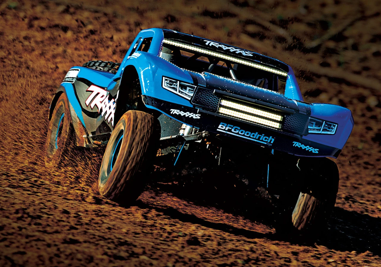Traxxas Unlimited Desert Racer 6S RTR 4WD Electric Race Truck W/TQi 2.4GHz Radio W/Light Kit (Blue) - Image 17